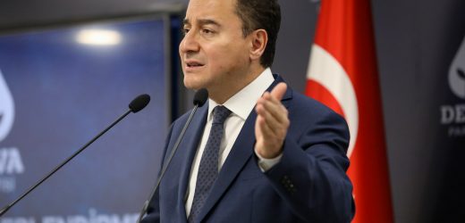 BABACAN, ERDOĞAN’IN VİDEOLARINI İZLETTİ