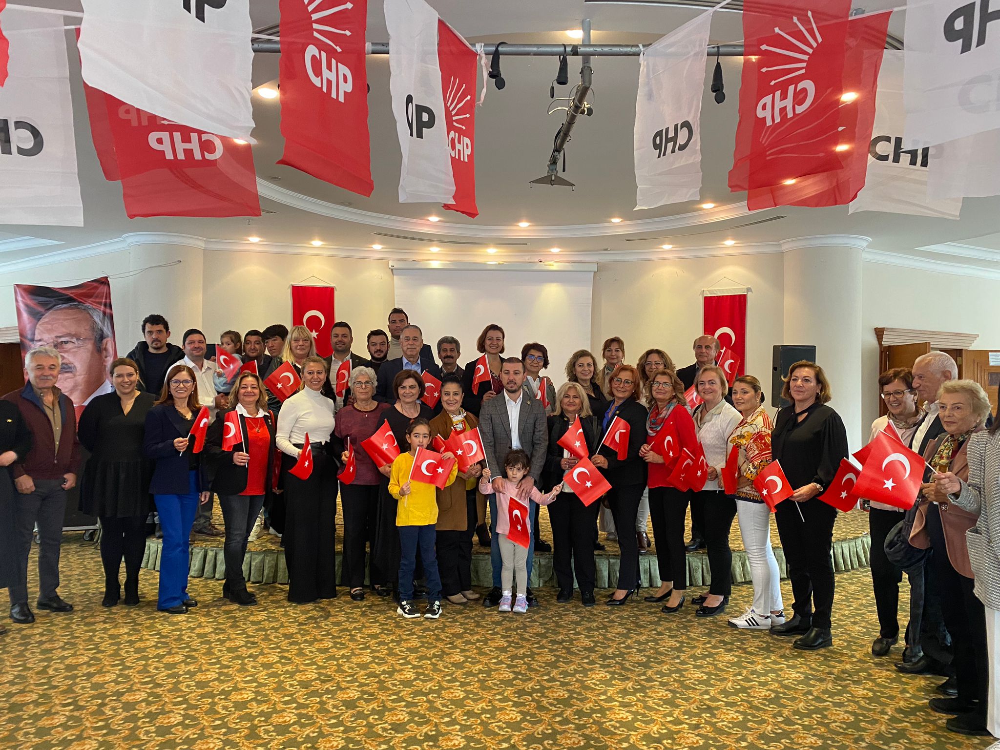 MARMARİS’TE ÖĞRENCİLER CEMAAT YURTLARINA ZORLANIYOR!