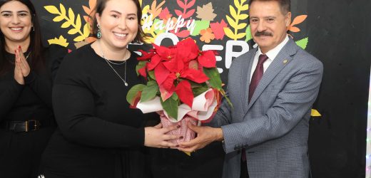 Başkan Deveci’den AtaÇocuklu öğretmenlere kutlama