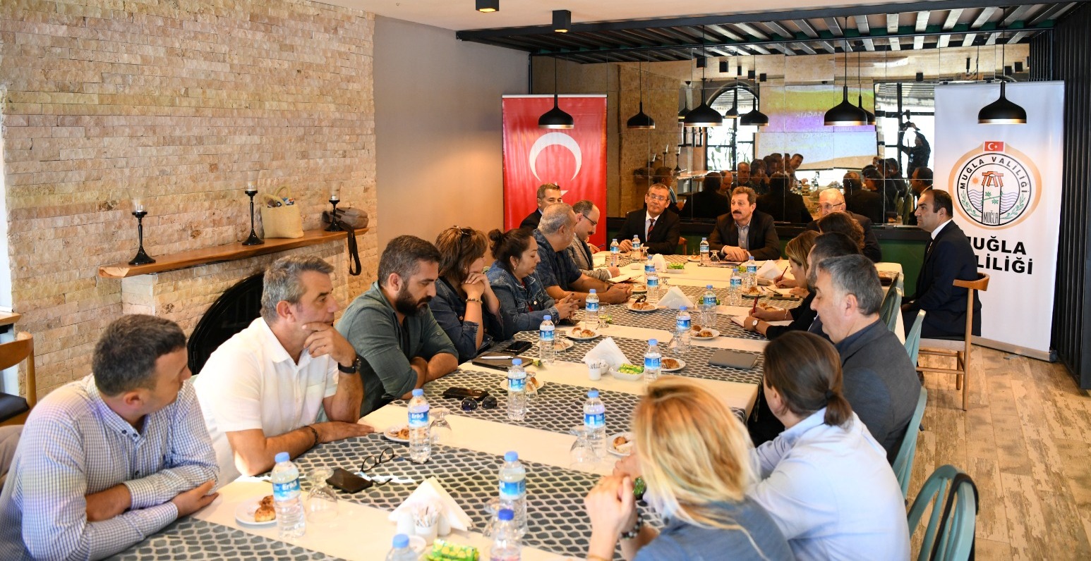 Muğla Sağlık Turizmi Değerlendirme Toplantısı Vali Orhan Tavlı başkanlığında yapıldı