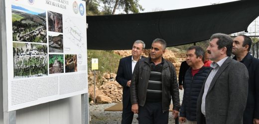 Akyaka Orta Çağ Kalesinde Yeni Kalıntılar Bulundu