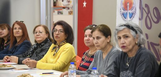 Adana Büyükşehir her kulvarda kadının yanında