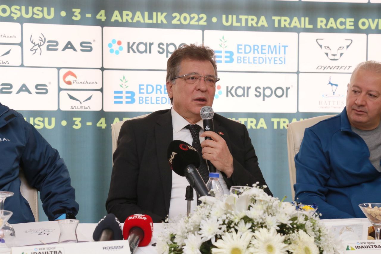 BAŞKAN ARSLAN: “MARATONDA AENEAS KÜLTÜR ROTASINA DOKUNUYORUZ”