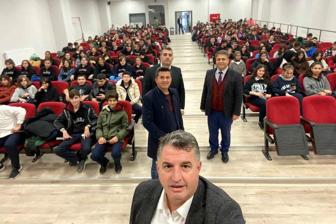 Buğday Tanesi’ Filmi Kınık’ta seyirci ile buluştu