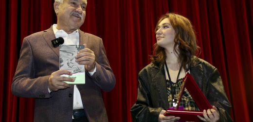 Başkan Zeydan Karalar, “Atatürk’ün ülkeyi emanet ettiği gençlere güvenimiz tam.”