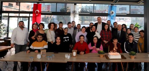 Engelsiz Üretim Atölyesi öğrencileri yeni yılı kutladı