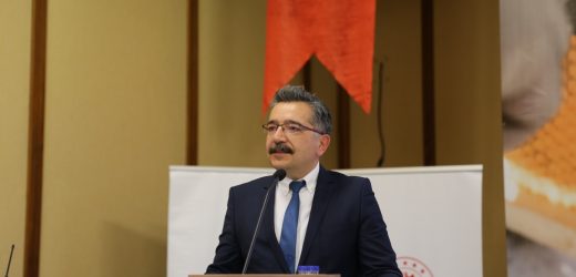 GEKA, MUĞLA’DA ARICILIK SEKTÖRÜNE YÖN VERİYOR