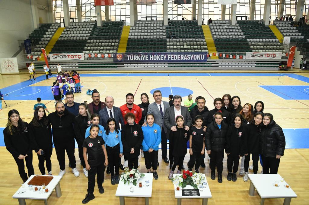 Türkiye Erkekler Hokey Süper Ligi 1. Etabı Muğla’da yapıldı.