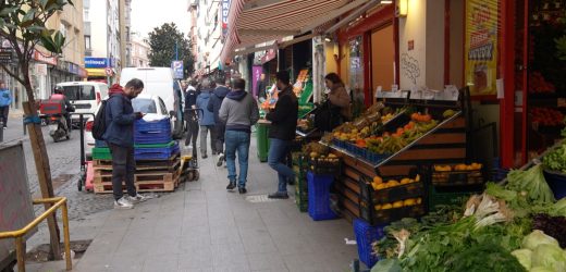 Kadıköy’de kaldırımların özgürleştirilmesi için ikinci adım