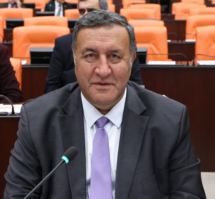 Gürer: “Sudan’da tarım sevdası sürüyor”