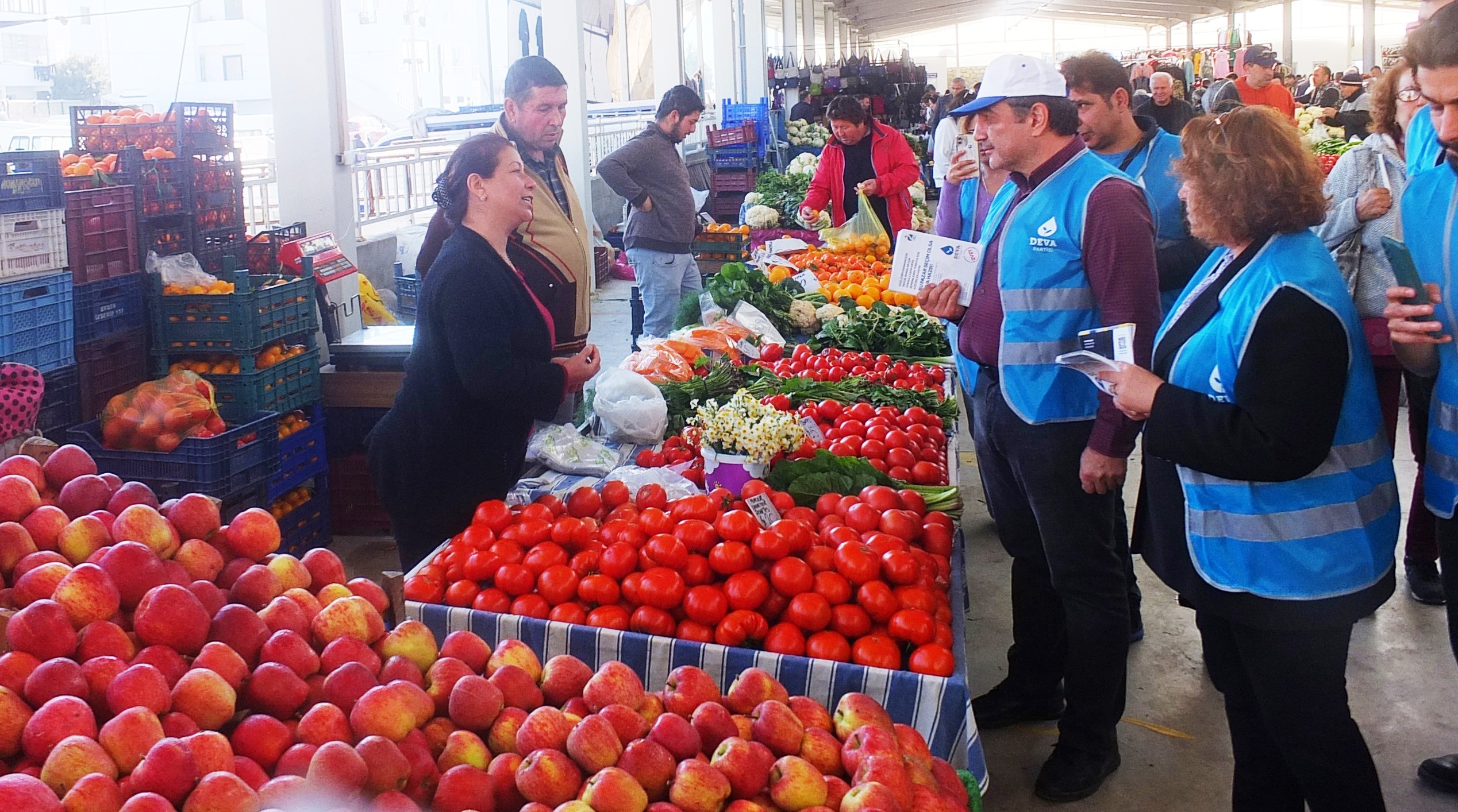 DEVA PARTİSİ TURGUT REİS’E MAVİ YELEK ÇIKARMASI YAPTI