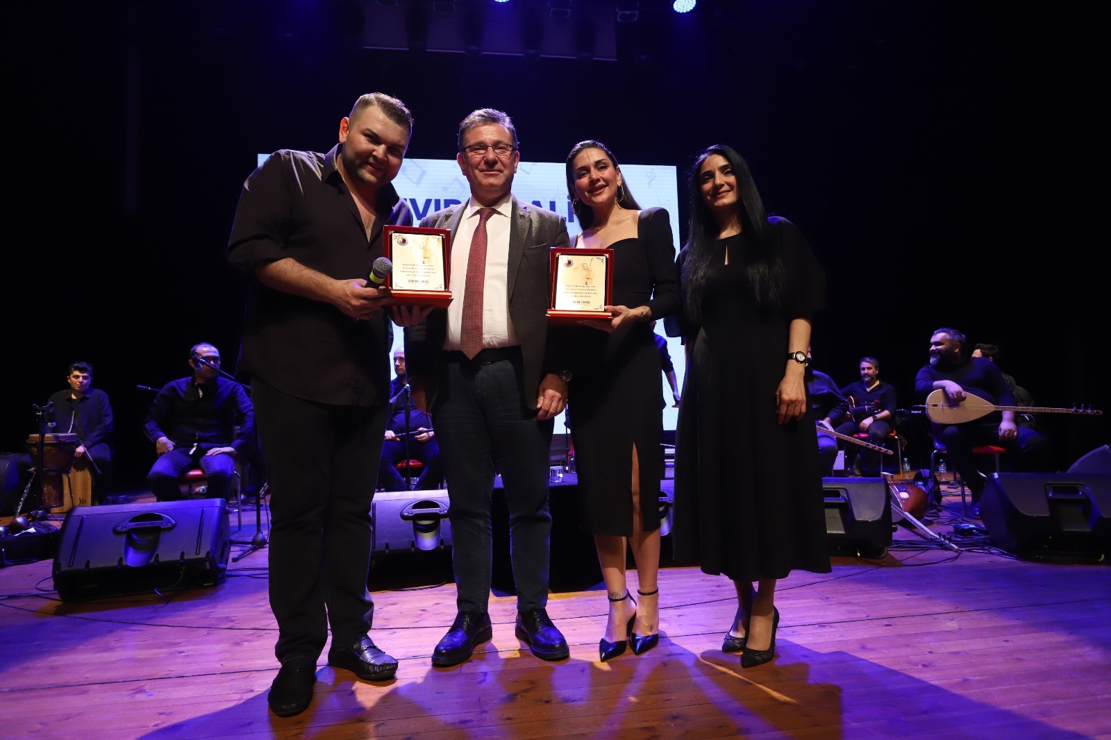 Kartal Belediyesi’nden Kıvırcık Ali’ye Vefa Gecesi