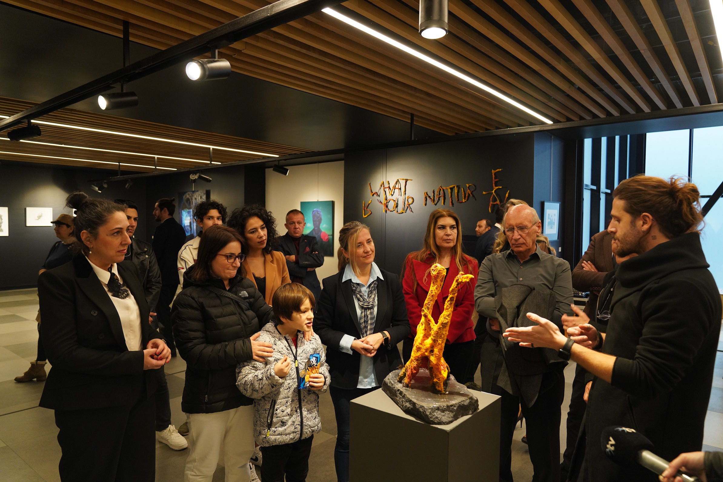 YENİ YILIN İLK SANAT SERGİSİ