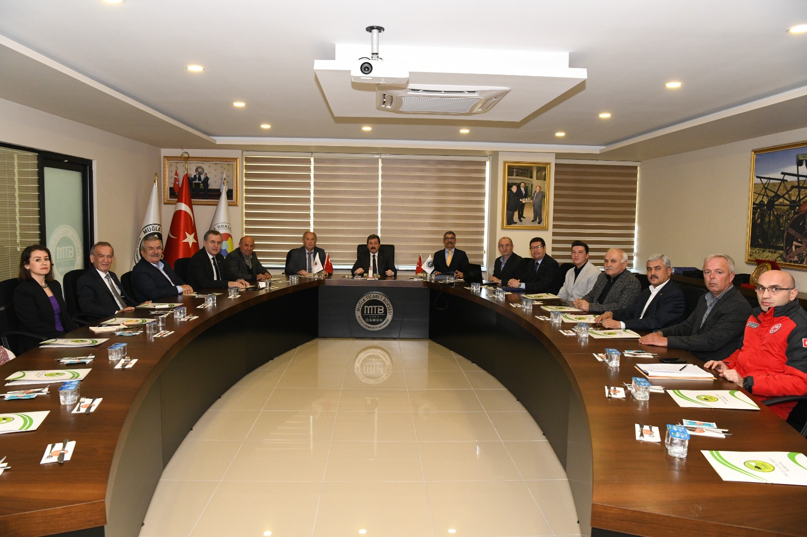 Muğla Türkiye Yüzyılına Seydikemer Tarıma Dayalı İhtisas Süt Sığırcılığı Organize Sanayi Bölgesi İle Adım Attı