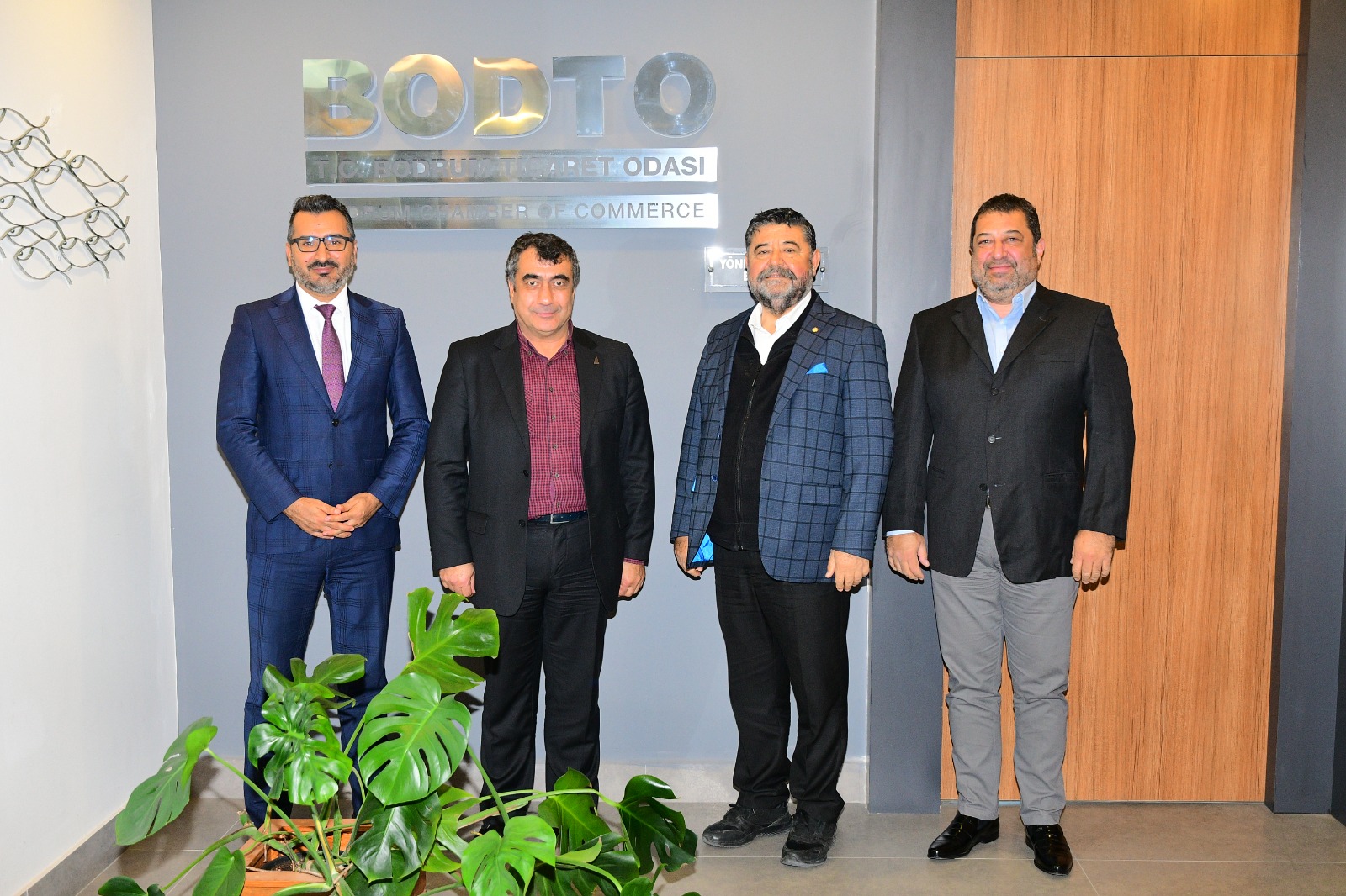 DEVA PARTİSİ BODRUM İŞ DÜNYASINA EYLEM PLANLARINI ANLATTI