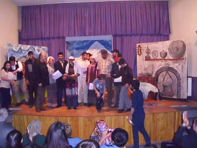 ARDAHAN ÖLÇEK KÖYÜ’NDE TİYATRO…