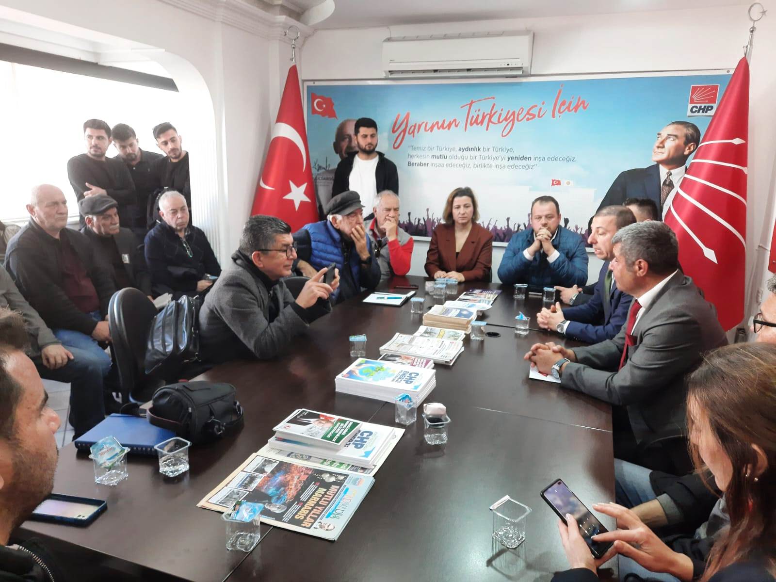 Sandalye ile ilk CHP’de tanışan ece Muğla’dan milletvekili adayı