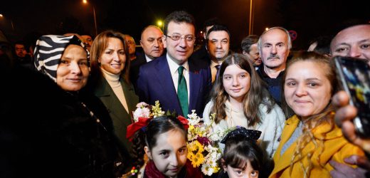 Torun ve İmamoğlu, Yenilenen Tirebolu Meydanı’nı Açtı