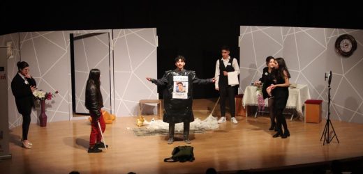 Kınıklı Gençler 2023 Yılı Gençler Arası Tiyatro Yarışması’nda Sahne Aldı