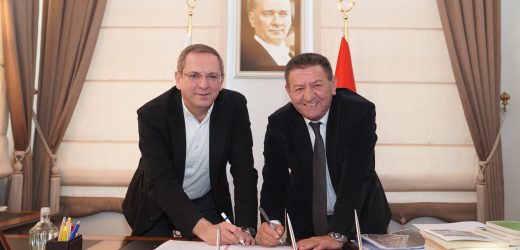 Ayvalık’ta Toplu Sözleşme İmzalandı, İşçiler Mutlu…