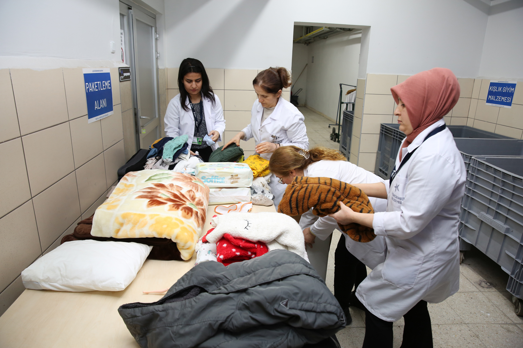 Küçükçekmece Belediyesi, Tüm Birimleriyle Depremden Etkilenen Vatandaşların Yanında!