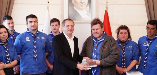 Komşudan dayanışma ve destek sürüyor