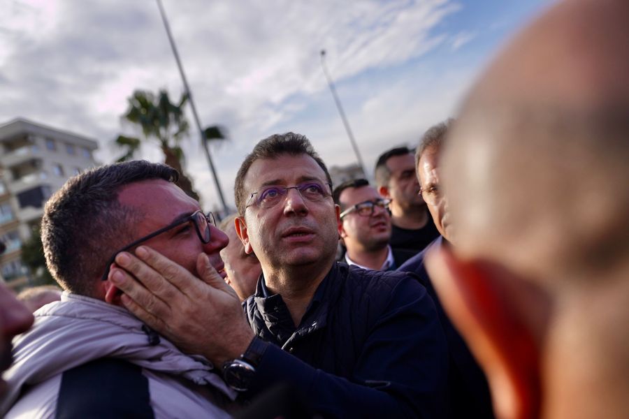 İmamoğlu: Eski vekille ilgili hukuki haklarımı arayacağım