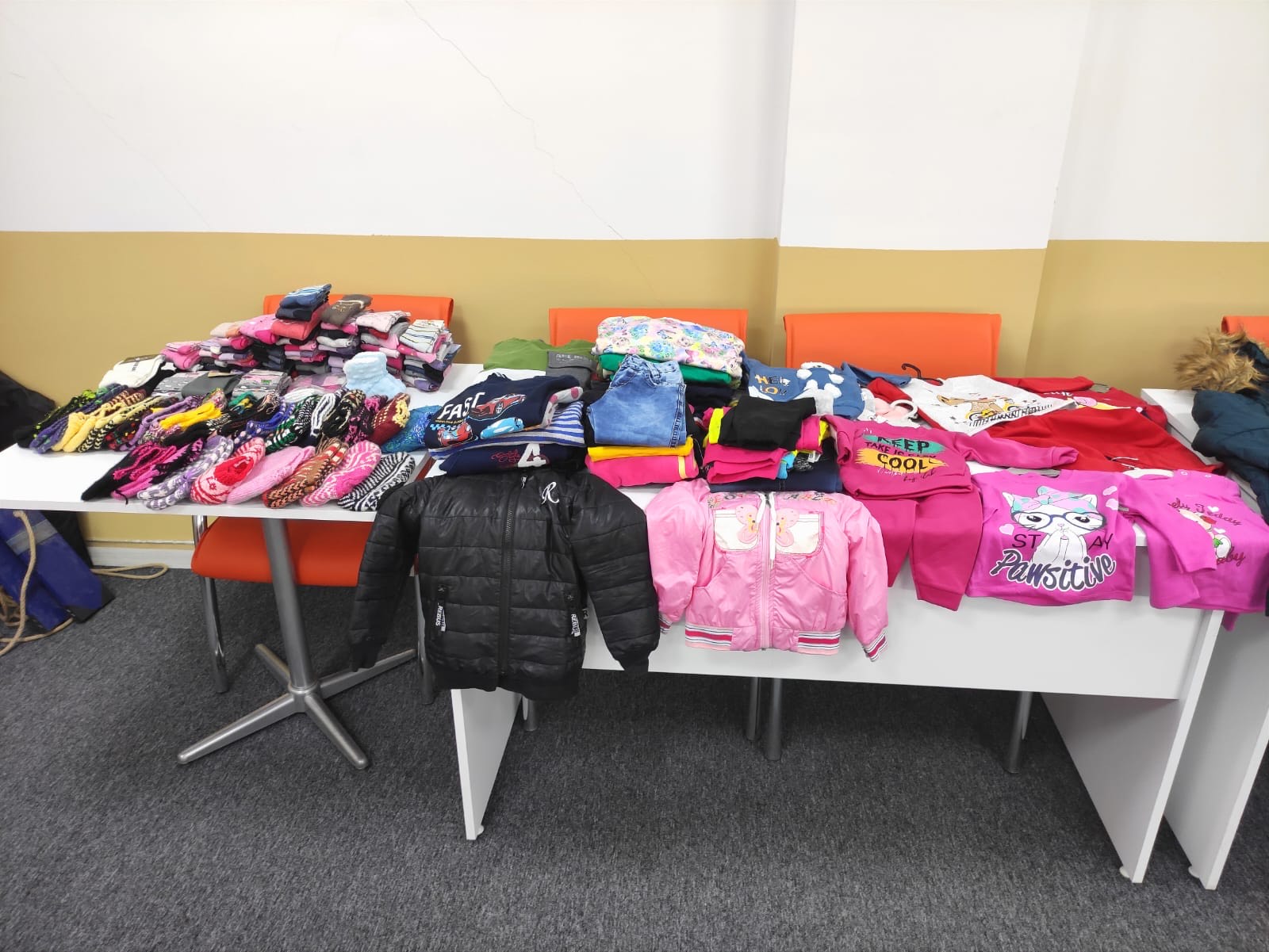 İzmir Kınık’tan Afetzedelere Sosyal Market