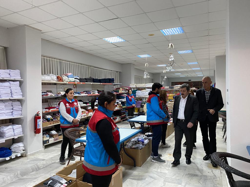 Marmaris’te depremzedelere yönelik çalışmalar değerlendirildi