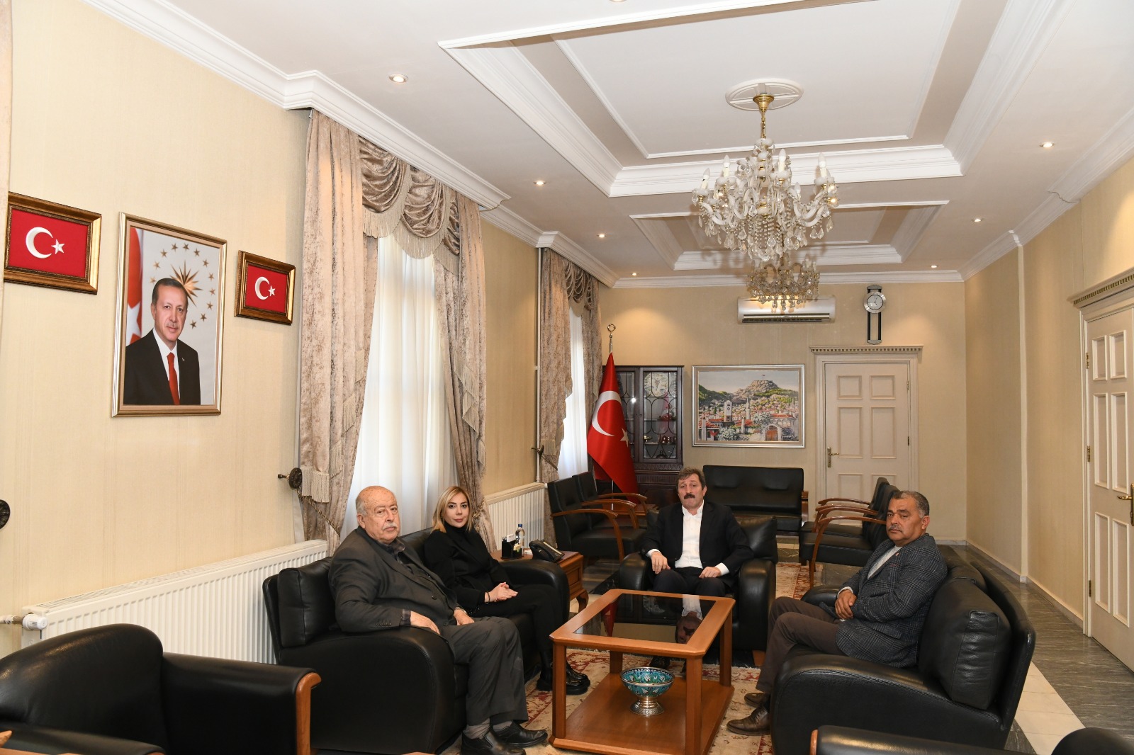 Muğlalı Muhtarlar Depremzedeler İçin Seferber Oldu