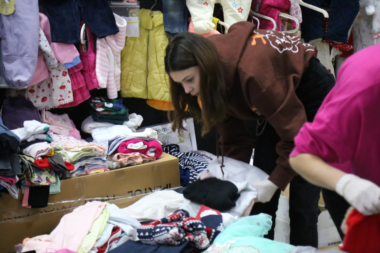 Edremit Belediyesi Yaraları Sarmaya Devam Ediyor