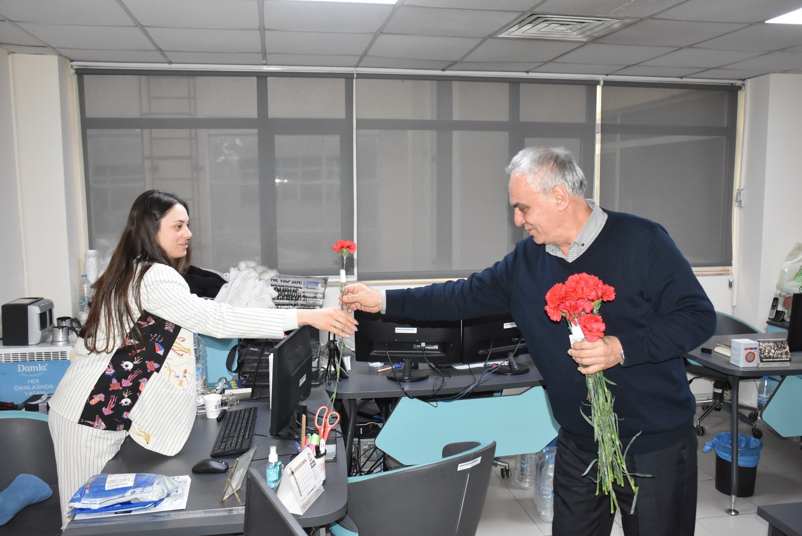 Edremit Belediyesi Kadınlar Gününü Kutladı