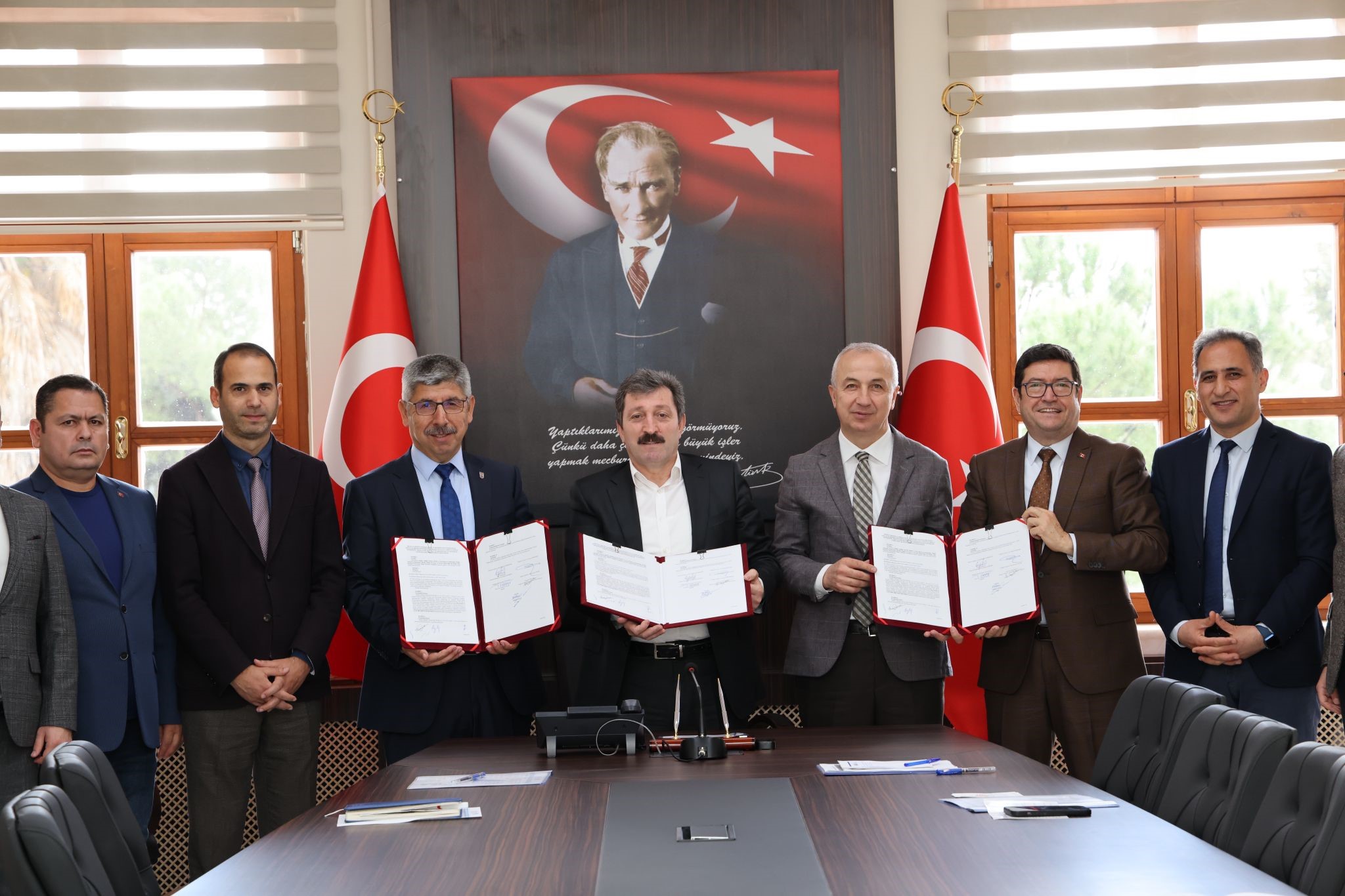 Muğla Valiliği Gökkuşağı Alabalığının Üretim Verimliliğinin Arttırılması İçin Çalışma Başlattı