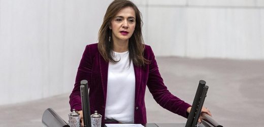 CHP GENEL BAŞKAN YARDIMCISI GAMZE AKKUŞ İLGEZDİ: “BORÇLAR 6 AY DEĞİL 2 YIL UZATILSIN”