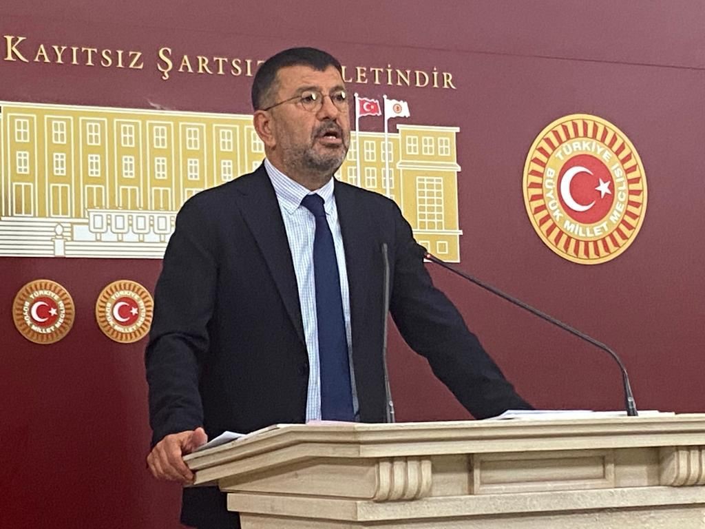 AĞBABA: 1 KURUŞ ALMADAN BÜTÜN EVLERİ TESLİM EDECEĞİZ!