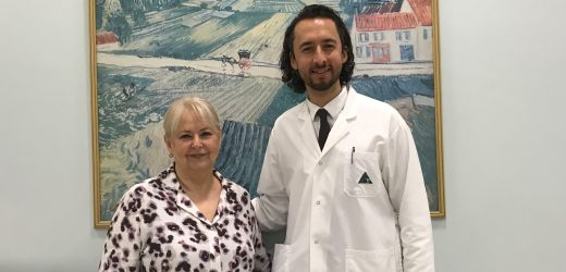 Prof. Dr. Gökhan Meriç: Protez Ameliyatı Olan Hastalar Ertesi Gün Ayağa Kalkıp Yürüyebiliyor