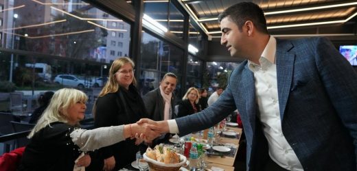 Başkan Yüksel, Kartallı Muhtarlar İle İftar Yemeğinde Buluştu