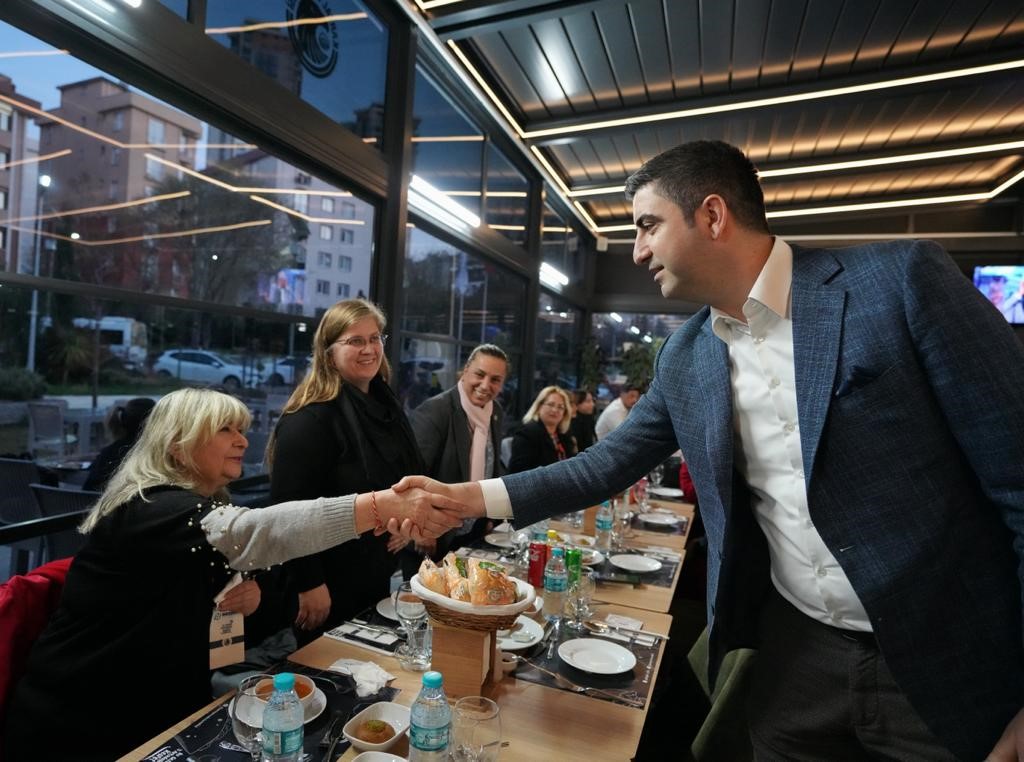 Başkan Yüksel, Kartallı Muhtarlar İle İftar Yemeğinde Buluştu