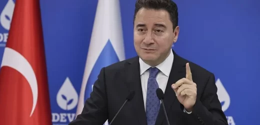 Ali Babacan: ‘Devletin Görevi Yaşam Tarzlarına Müdahale Etmek Değildir’