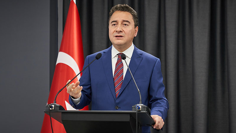 ALİ BABACAN’DAN 2. TUR AÇIKLAMASI: KILIÇDAROĞLU’NU BİR AN DAHİ YALNIZ BIRAKMAYACAĞIZ