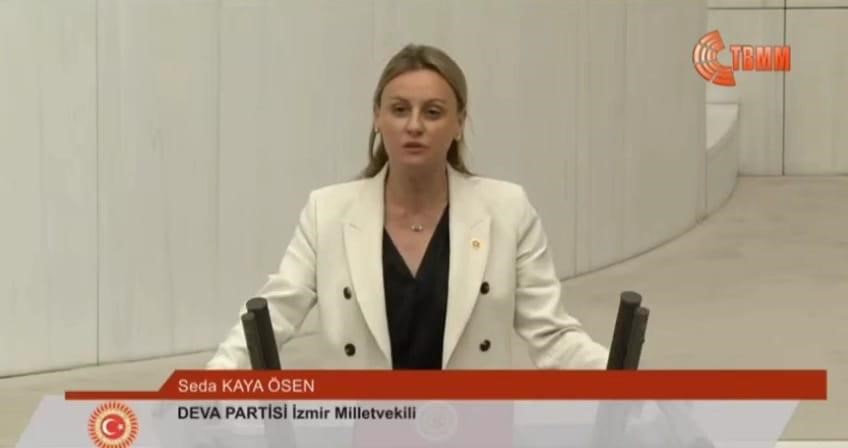 OKULLARDA “MANEVİ DANIŞMAN” GÖREVLENDİRİLMESİ TARTIŞILIYOR