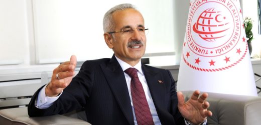 ULAŞTIRMA VE ALTYAPI BAKANI ABDULKADİR URALOĞLU: ZENGEZUR TİCARETİNİN ARTIŞINA OLUMLU KATKI SAĞLAYACAK