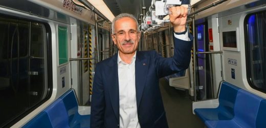 TÜRKİYE’NİN EN HIZLI METROSU; METROBÜS VE YENİKAPI-TAKSİM-HACIOSMAN METRO HATTI İLE ENTEGRE OLACAK