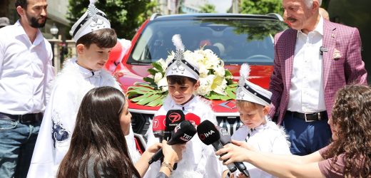 Sünnet öncesi TOGG ve boğaz turu