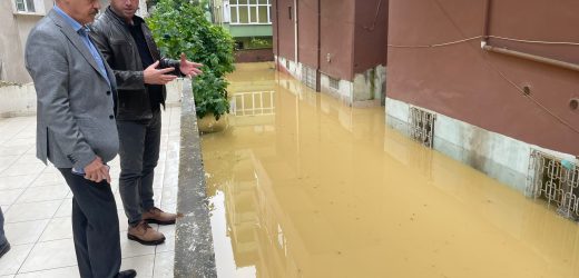 Atakum’da Sağanak  hayatı olumsuz etkiledi