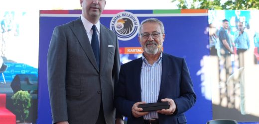 Kartal Kitap Fuarı’nda Naci Görür’den Önemli Uyarılar