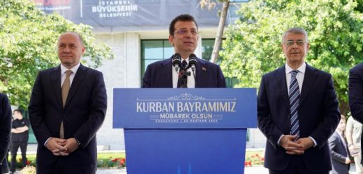 İMAMOĞLU’NDAN ‘BAYRAM’ VE ’23 HAZİRAN’ KUTLAMASI MESAİ ARKADAŞLARIYLA BAYRAMLAŞTI