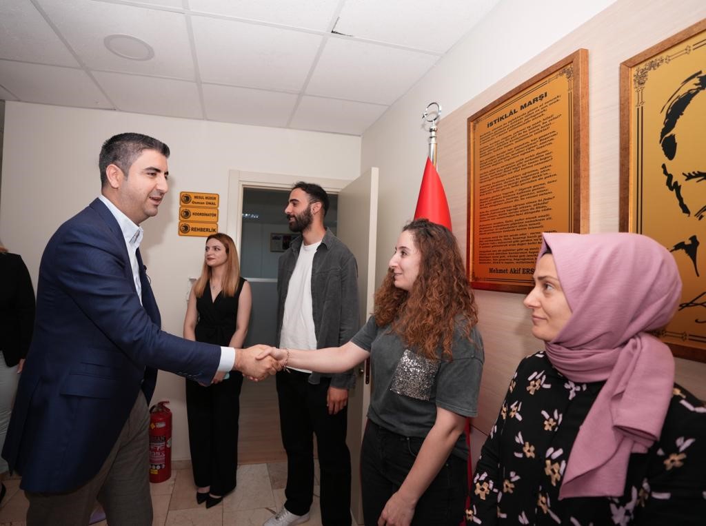 BAŞKAN YÜKSEL, “SİZİ GÖRDÜĞÜMDE AYNI HEYECANI TAŞIYORUM”