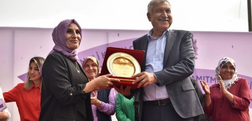 Zeydan Karalar’ın yoğun hizmetini, halk sevgi ve ilgiyle ödüllendiriyor