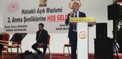 VALİ ÖNER HANAK AŞIK MAZLUMİ ANMA ETKİNLİKLERİNE KATILDI